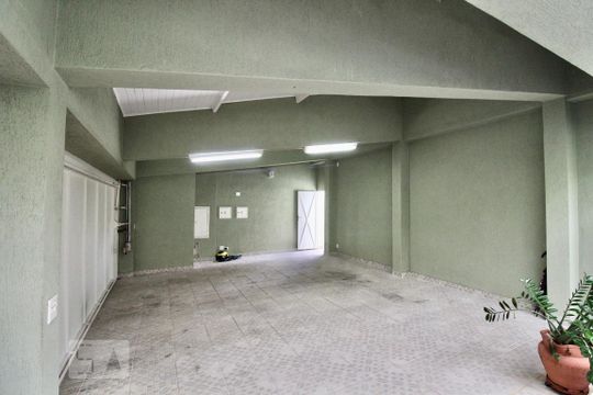 Garagem de casa à venda com 5 quartos, 900m² em Santo Amaro, São Paulo