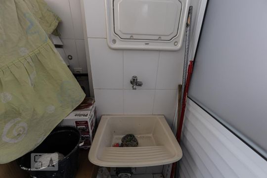 Área de Serviço de apartamento para alugar com 3 quartos, 67m² em Jardim América da Penha, São Paulo