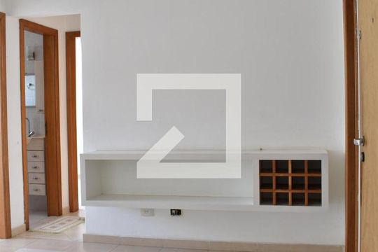 Sala de apartamento para alugar com 3 quartos, 54m² em Pinheirinho, Curitiba