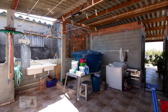 Terraço de casa para alugar com 4 quartos, 287m² em Jardim Santa Clara, Guarulhos