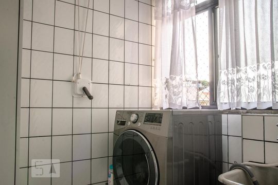 Área de Serviço de apartamento à venda com 2 quartos, 64m² em Vila Pereira Cerca, São Paulo