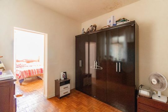 Quarto 1 de casa à venda com 2 quartos, 90m² em Concórdia, Belo Horizonte