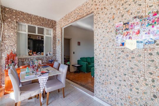 Varanda de casa à venda com 2 quartos, 90m² em Concórdia, Belo Horizonte