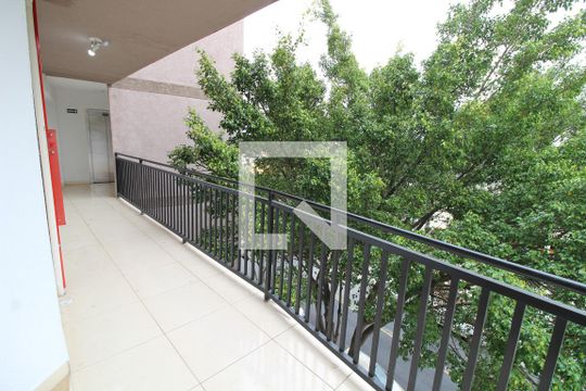 Corredor de apartamento à venda com 2 quartos, 32m² em Vila Bela, São Paulo