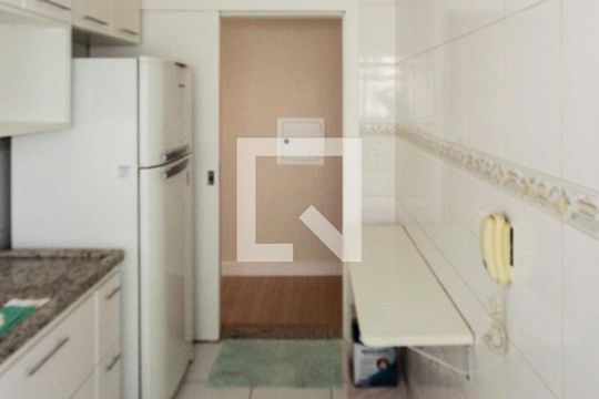 Cozinha de apartamento para alugar com 3 quartos, 64m² em Chácara Belenzinho, São Paulo