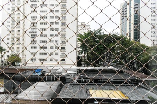 Quarto 1 - Vista de apartamento para alugar com 3 quartos, 140m² em Cerqueira César, São Paulo