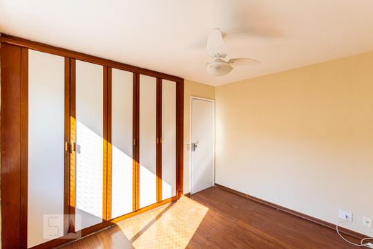 Quarto 2 de apartamento à venda com 3 quartos, 130m² em Santa Rosa, Niterói