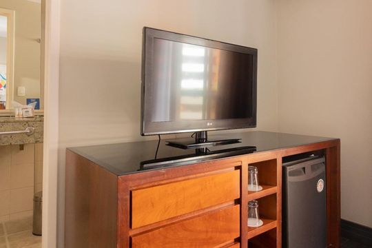 Quarto de kitnet/studio à venda com 1 quarto, 26m² em Jardim Europa, São Paulo