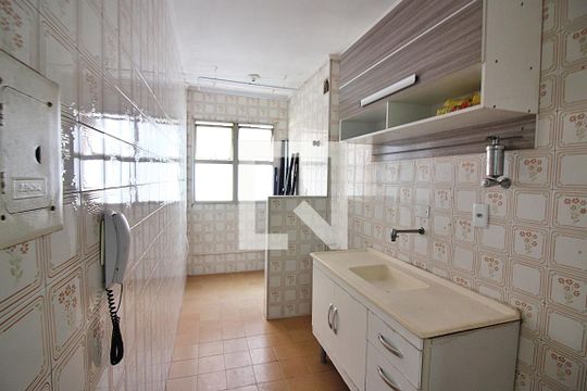 Cozinha e Área de Serviço de apartamento à venda com 1 quarto, 38m² em Centro, São Bernardo do Campo