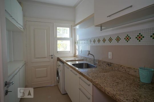 Cozinha - area de serviço de casa à venda com 5 quartos, 500m² em Jardim Itu, Porto Alegre