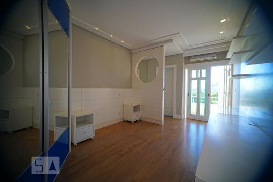 Suite 1 de casa à venda com 5 quartos, 500m² em Jardim Itu, Porto Alegre