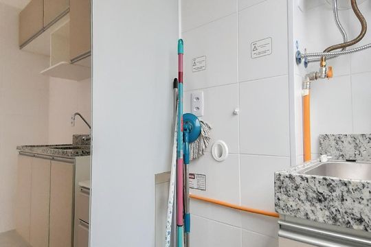 Área de Serviço de apartamento para alugar com 2 quartos, 42m² em Jardim Iris, São Paulo