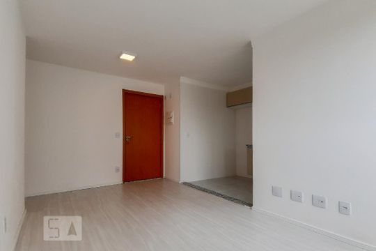 Sala de apartamento para alugar com 2 quartos, 42m² em Jardim Iris, São Paulo