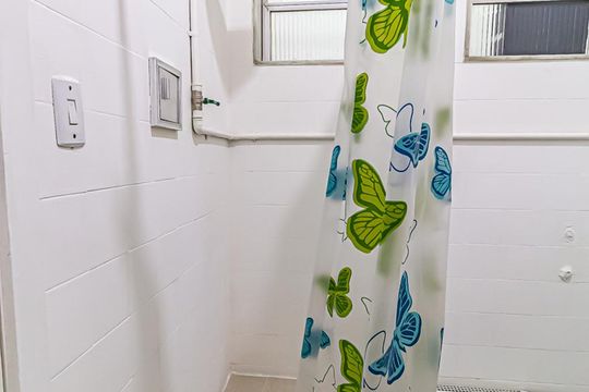 Banheiro de apartamento à venda com 2 quartos, 65m² em Freguesia (jacarepaguá), Rio de Janeiro