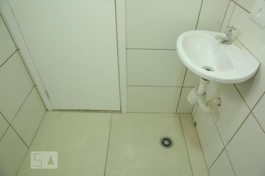 Banheiro de apartamento para alugar com 2 quartos, 65m² em Vila Mariana, São Paulo