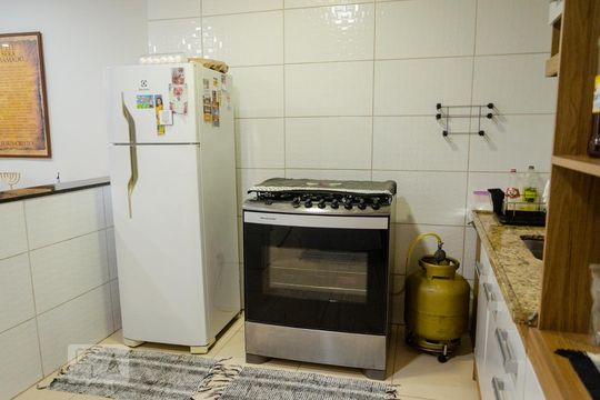 Cozinha de casa à venda com 2 quartos, 46m² em Taquara, Rio de Janeiro