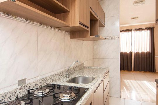 Cozinha de apartamento à venda com 2 quartos, 49m² em Sarandi, Porto Alegre