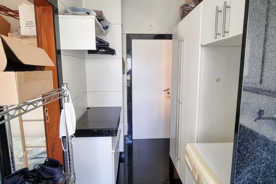 Área de Serviço de apartamento para alugar com 4 quartos, 230m² em Lourdes, Belo Horizonte