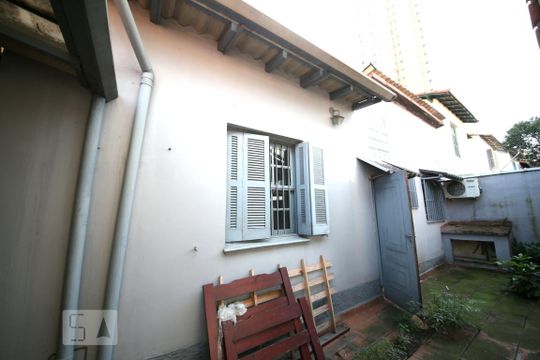 Fachada Posterior de casa à venda com 4 quartos, 253m² em Brooklin, São Paulo