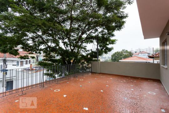 Varanda de casa à venda com 2 quartos, 380m² em Jardim Peri Peri, São Paulo