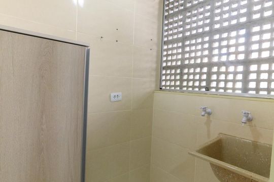 Área de Serviço de apartamento para alugar com 2 quartos, 50m² em São José, São Caetano do Sul