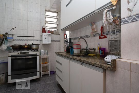 Cozinha de apartamento à venda com 3 quartos, 140m² em Tijuca, Rio de Janeiro