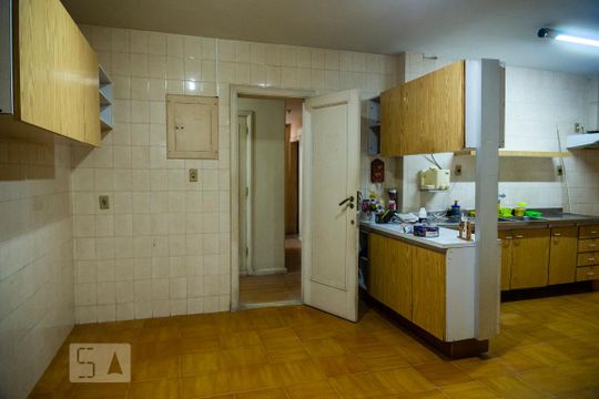 Cozinha de apartamento à venda com 4 quartos, 304m² em Copacabana, Rio de Janeiro