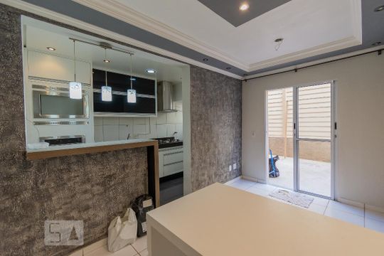 Sala de apartamento à venda com 2 quartos, 70m² em Jardim Santa Lúcia, Campinas