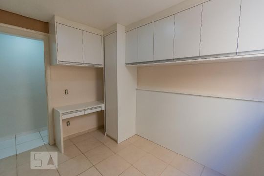 Quarto 1 de apartamento à venda com 2 quartos, 70m² em Jardim Santa Lúcia, Campinas