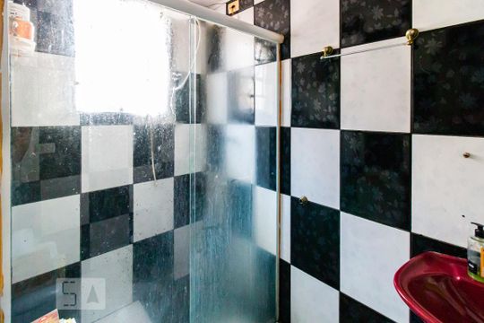 Banheiro 1 de casa à venda com 3 quartos, 424m² em Parque Boturussu, São Paulo
