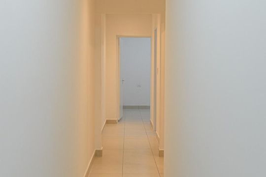 Corredor de casa para alugar com 3 quartos, 100m² em Vila Anglo Brasileira, São Paulo
