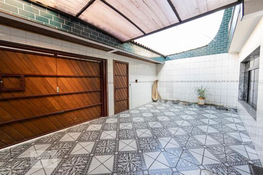 Garagem de casa de condomínio à venda com 1 quarto, 90m² em Chácara Califórnia, São Paulo