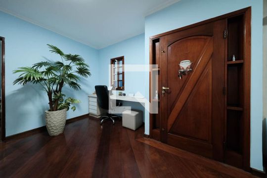 Sala de casa para alugar com 3 quartos, 143m² em Parque Boturussu, São Paulo
