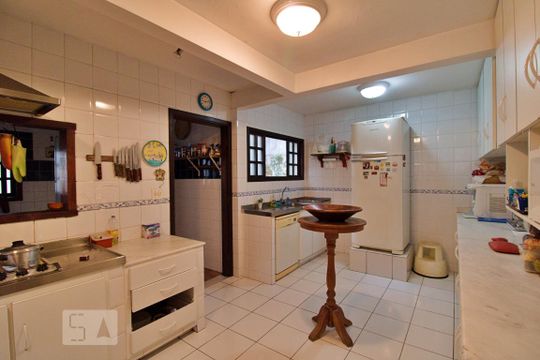 Cozinha de casa à venda com 4 quartos, 436m² em Jardim Guedala, São Paulo