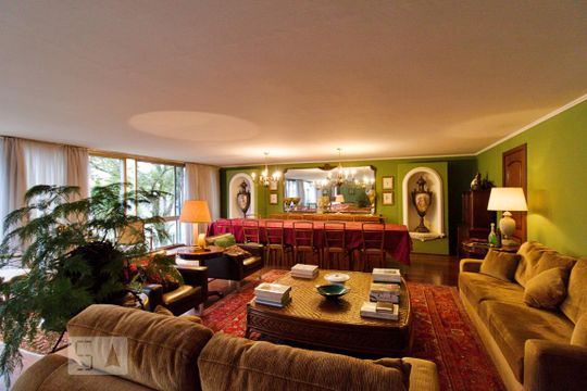 Sala de casa à venda com 4 quartos, 436m² em Jardim Guedala, São Paulo