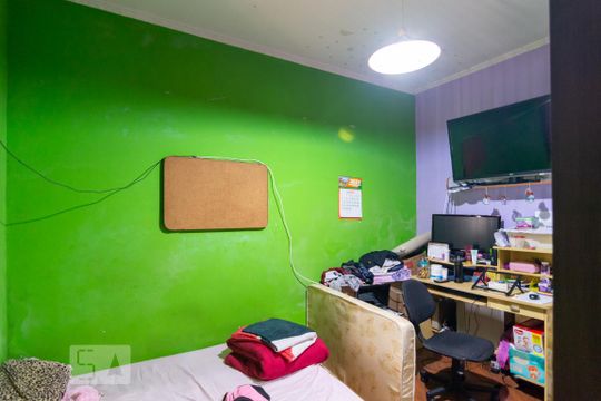 Quarto 2 de casa para alugar com 2 quartos, 380m² em Parque das Nações, Santo André
