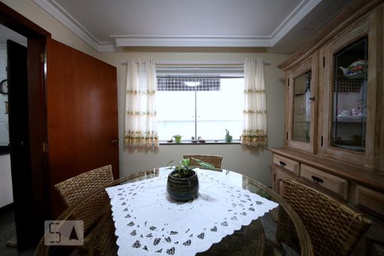 Sala de Jantar de casa à venda com 3 quartos, 350m² em Brooklin Paulista, São Paulo