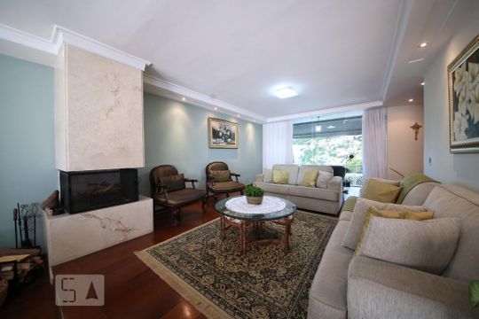 Sala de casa à venda com 3 quartos, 350m² em Brooklin Paulista, São Paulo