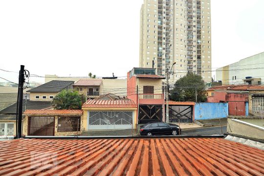 Vista da Suíte 4 de casa à venda com 4 quartos, 300m² em Utinga, Santo André