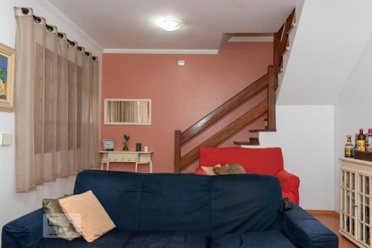 Casa para alugar com 4 quartos, 140m² em Vila Santa Catarina, São Paulo