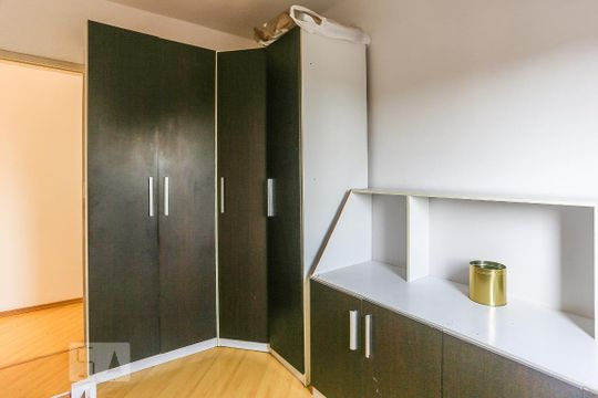 Quarto 1 de apartamento à venda com 2 quartos, 59m² em Vila Indiana, São Paulo