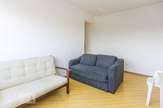 Sala de Estar de apartamento à venda com 2 quartos, 59m² em Vila Indiana, São Paulo
