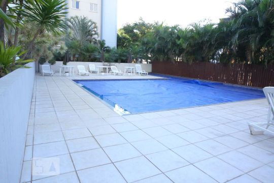 Área comum - Piscina de apartamento para alugar com 3 quartos, 65m² em Aclimação, São Paulo