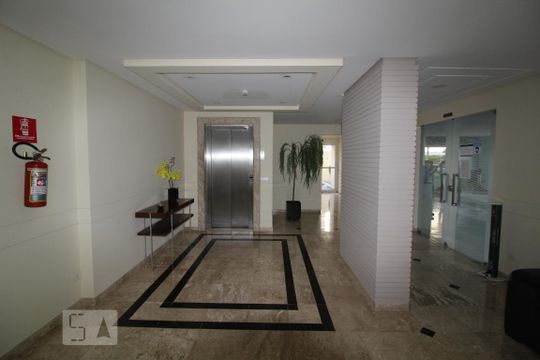 Hall social de apartamento à venda com 2 quartos, 63m² em Santo Antônio, São Caetano do Sul