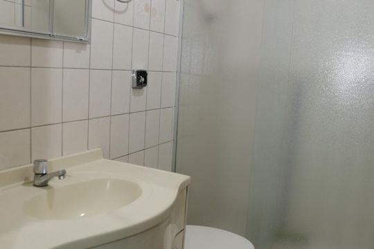 Banheiro de casa para alugar com 2 quartos, 112m² em Nova Petrópolis, São Bernardo do Campo