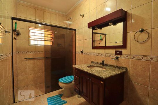 Banheiro de casa à venda com 3 quartos, 164m² em Vila Principe de Gales, Santo André