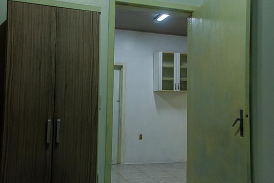 Quarto 1 Inferior de casa à venda com 3 quartos, 150m² em Rio Branco, Canoas