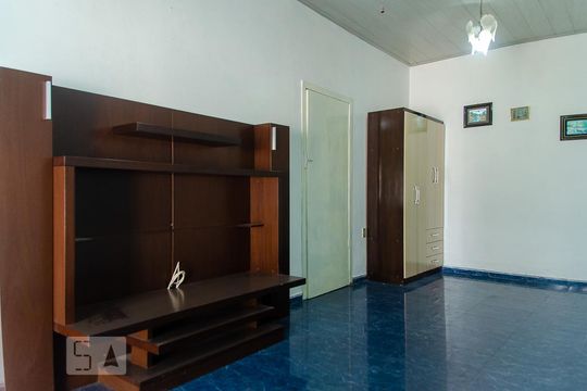Casa à venda com 3 quartos, 150m² em Rio Branco, Canoas