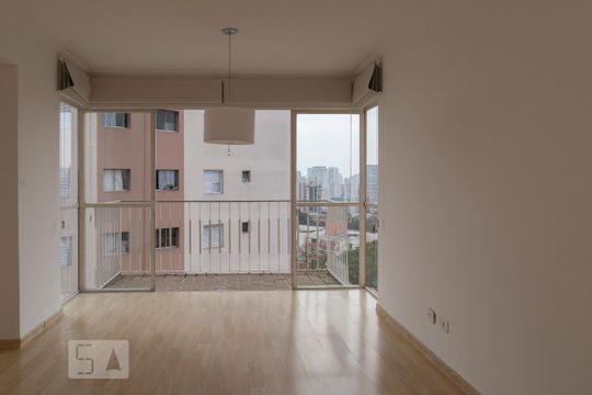 Apartamento para alugar com 2 quartos, 78m² em Vila Alexandria, São Paulo