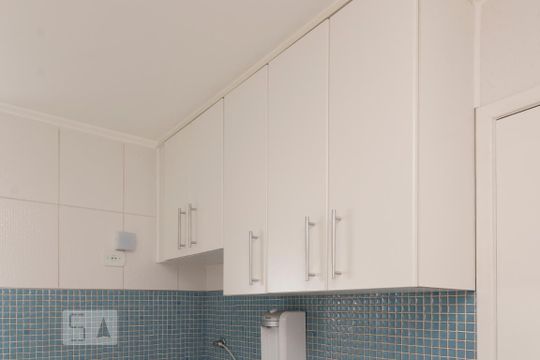 Cozinha - Armários de apartamento para alugar com 2 quartos, 78m² em Vila Alexandria, São Paulo